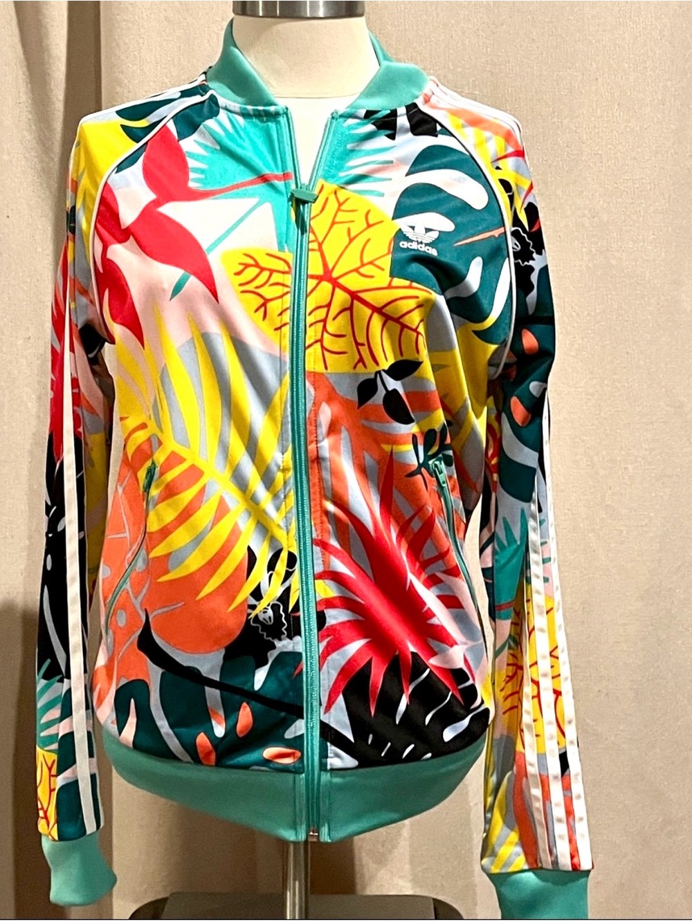 Adidas Superstar Graphic Track Jacket Size Snall
